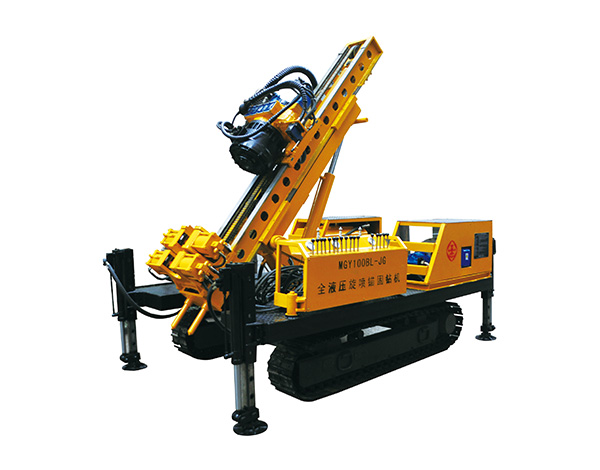 高压旋喷钻机的工作原理是什么？高压水泥浆如何形成加固桩体？